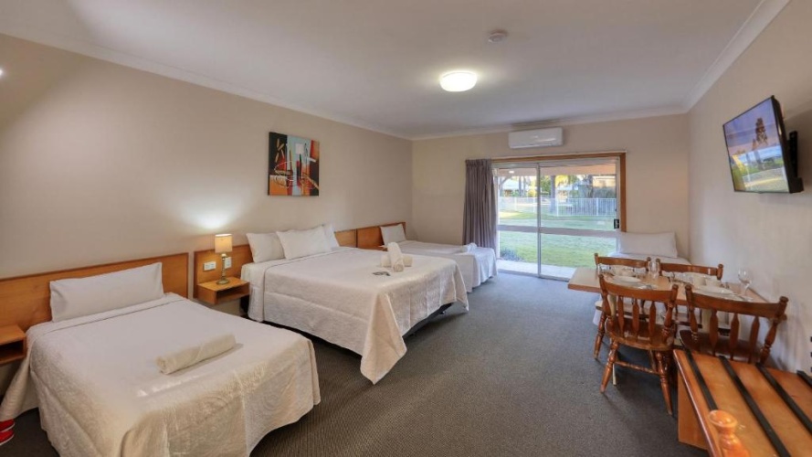 Standard Double room with view