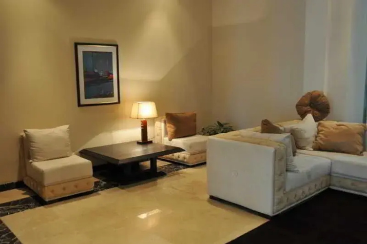 Atrium Hotel