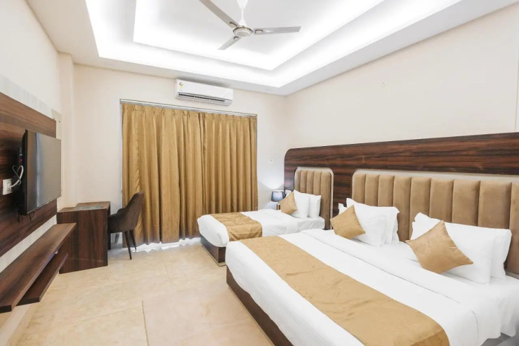 Stone Wood Hotel Rishikesh