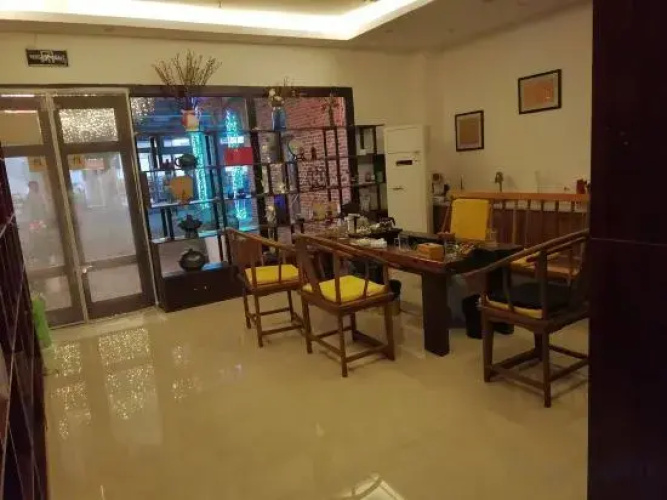 Yuping Yuanshan Host Inn