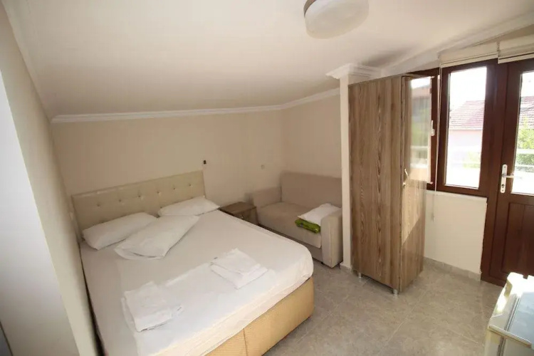 Ceyf Motel
