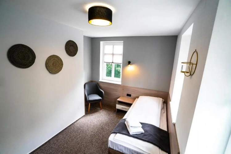 Standard Single room
