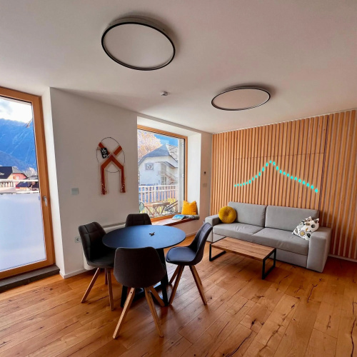 Emerald Valley Apartments