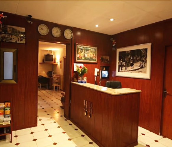 Hostal Rembrandt