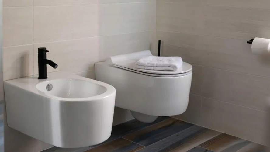 3 Bedrooms Double Apartment