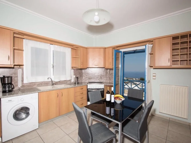 3 Bedrooms Apartment with sea view