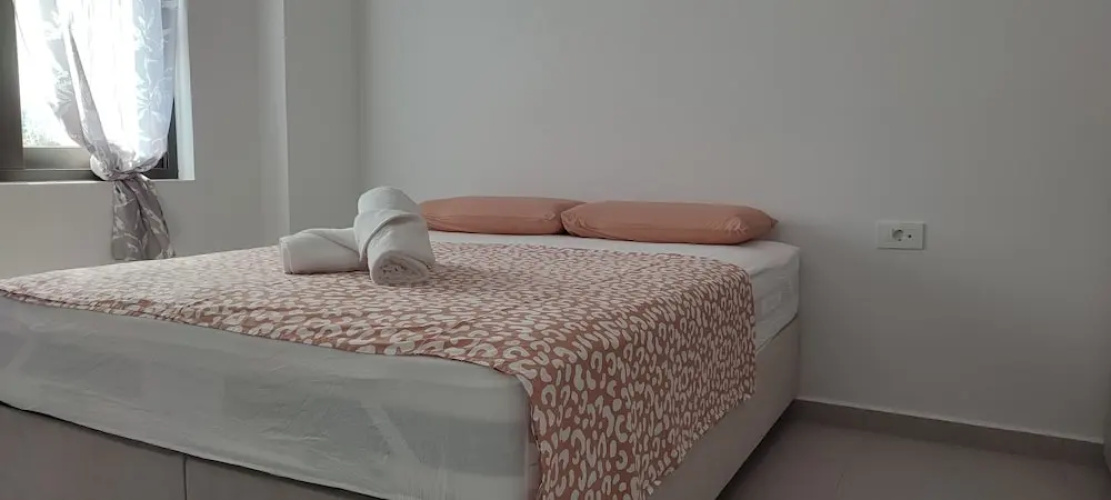 Hellene Apt near Chania City Centre