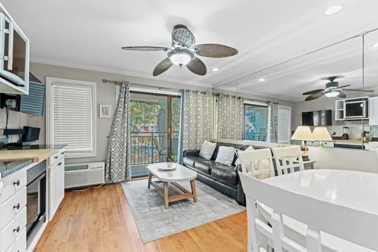 Beach Access: Oceanfront Hilton Head Studio