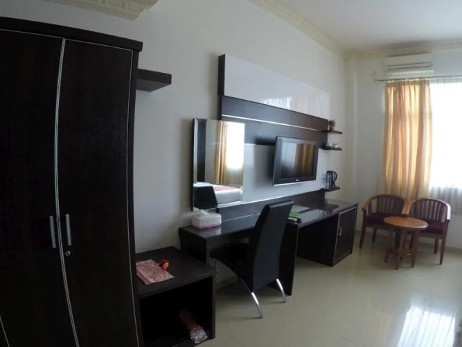 Je Meridien Hotel