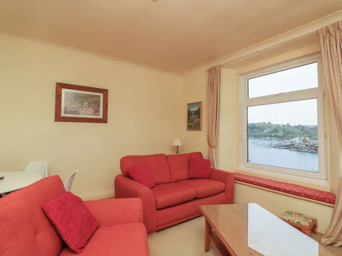 Flat 2 Beechcroft