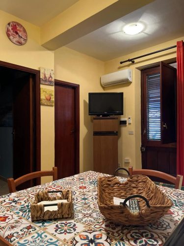 Delfino House