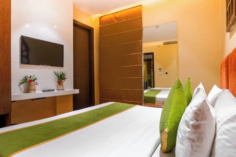 Executive Family Suite with city view
