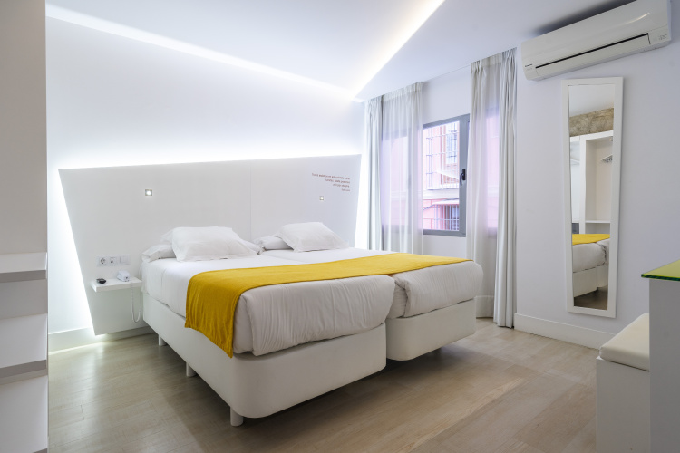 Atarazanas Malaga Boutique Hotel photo 6