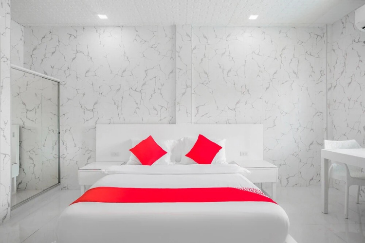 OYO 630 Sena Gladyz Suites