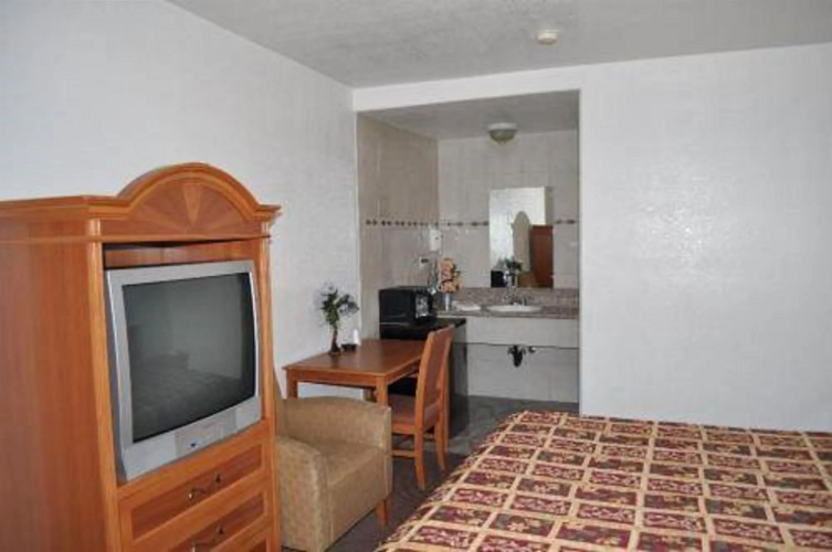 Palace Inn Oxnard