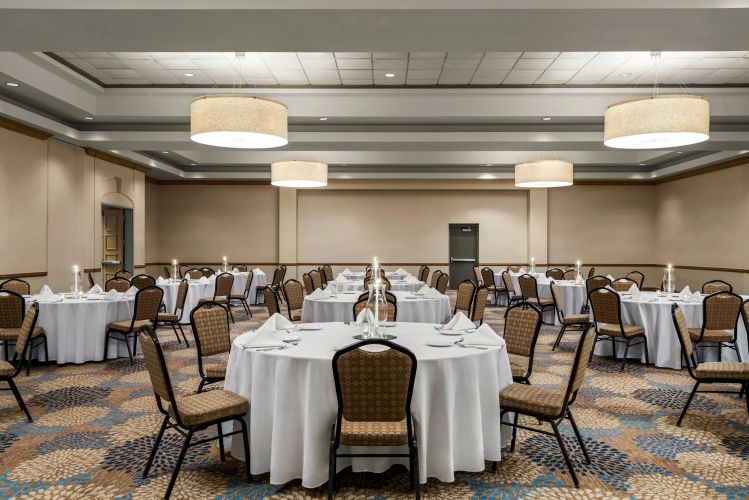 Embassy Suites by Hilton Columbus Dublin photo 33