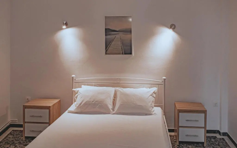Modern apartment 1 minute from Remataki beach
