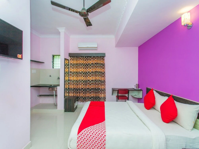 OYO 16842 Brahma Inn