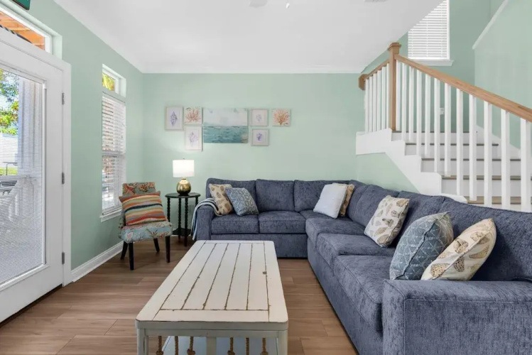 Brzee Bungalow