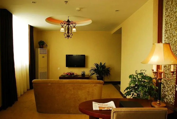 Euro River Bank Hotel