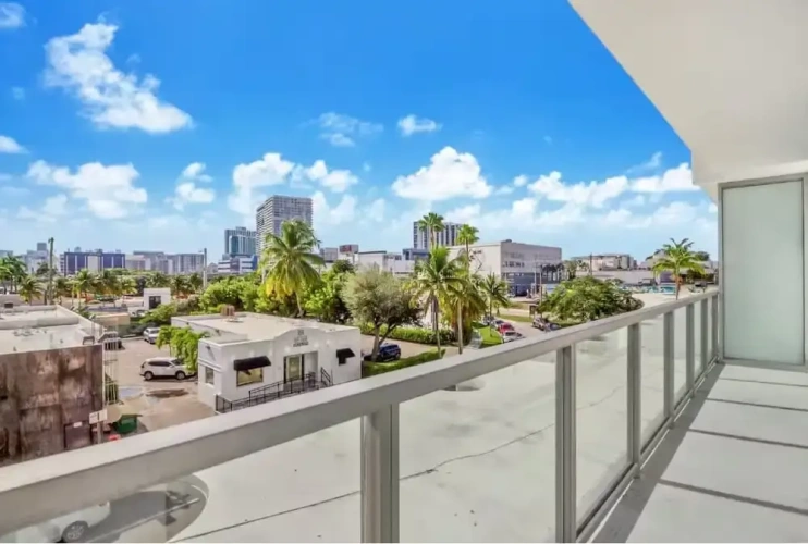 1 Bedroom Standard room with balcony
