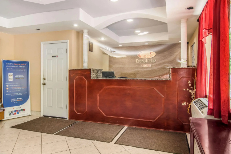 Econo Lodge Bradford