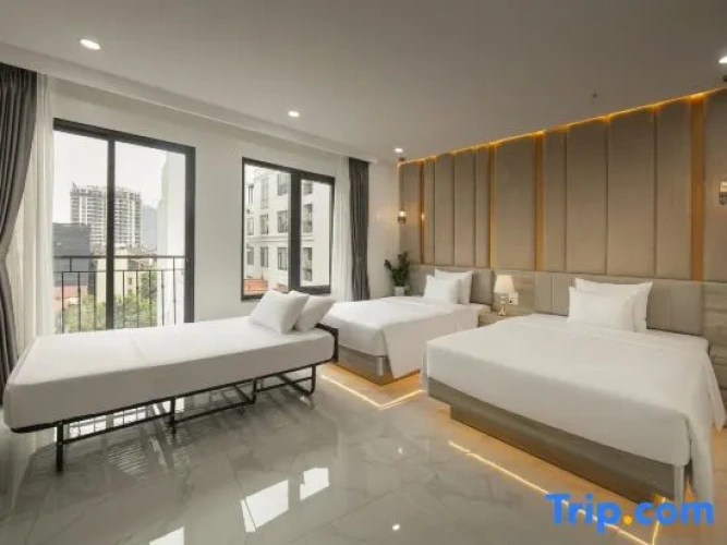 Standard Double Family room with lake view