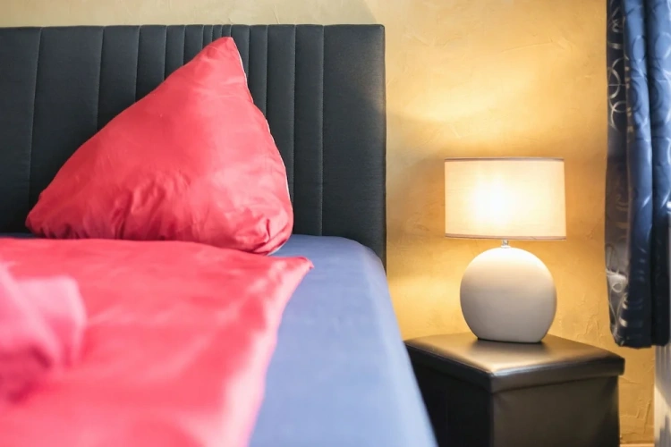 2 Bedrooms Classic Apartment