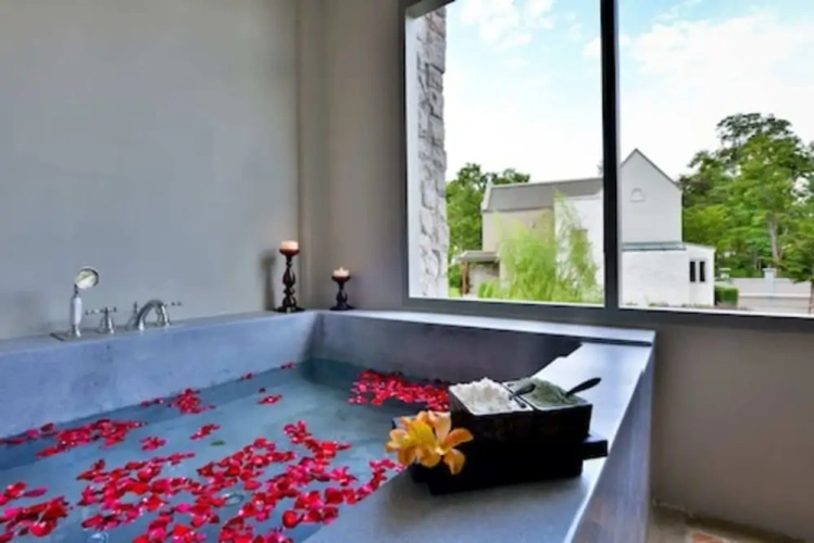 Deluxe room with balcony