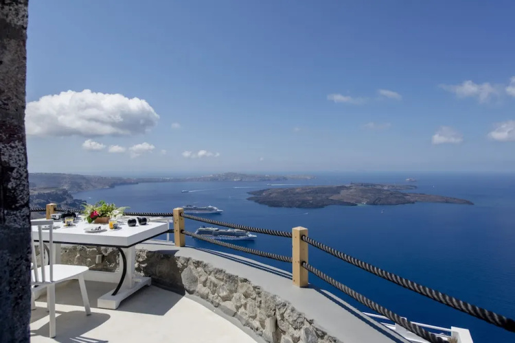Windmill Edge Villa