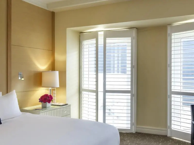 Superior Double room with city view — Mountain View