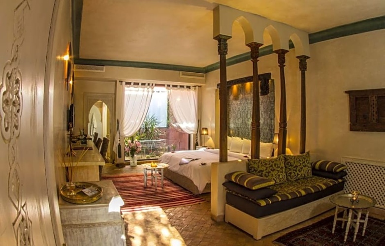 1 Bedroom Royal Suite with balcony and with garden view