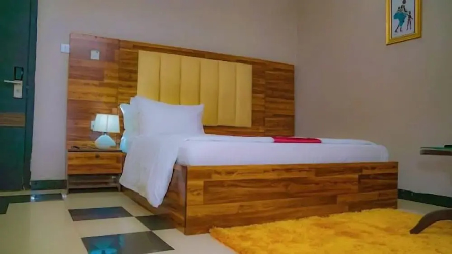 Macyview Hotels