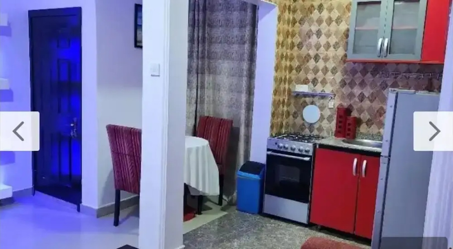 Hod Apartments   Gra