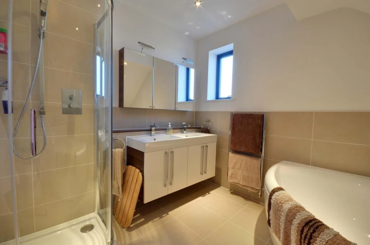 6 Sandbourne in Bournemouth