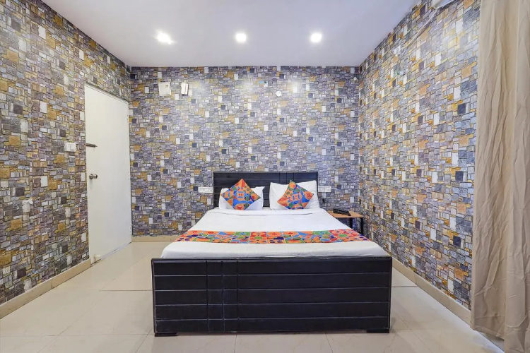 Fabexpress Kings Suites