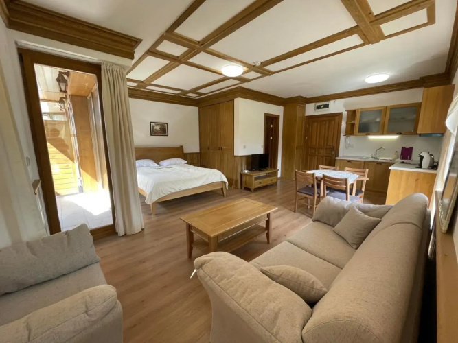 Pirin Golf SPA Studio Compass Property