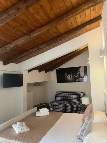 Qori Sicilian Stay