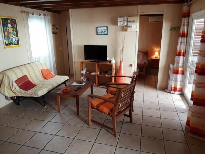 2 Bedrooms Chalet