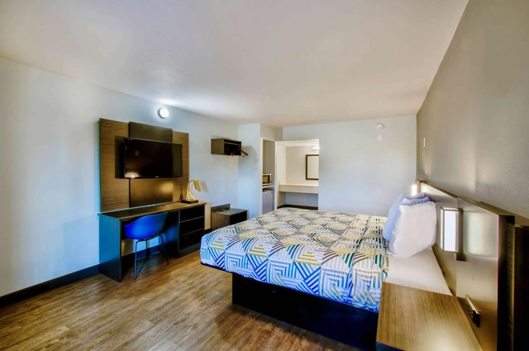 Motel 6 Fort Worth, TX - White Settlement