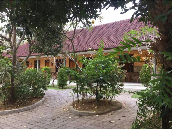 D'abians House