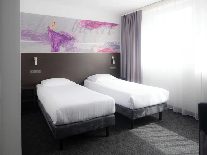 Premium Twin room