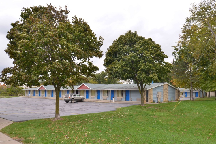 Americas Best Value Inn & Suites Jackson, Mi photo 12