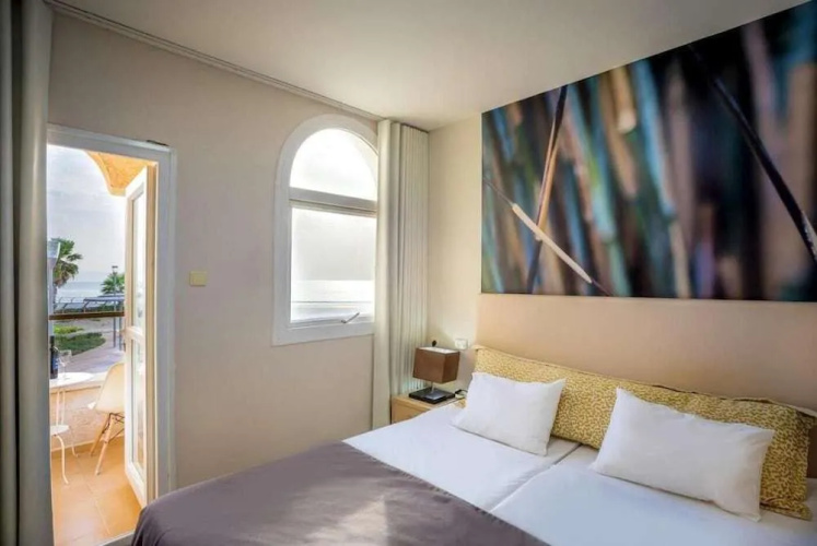 Acco Beach Hotel
