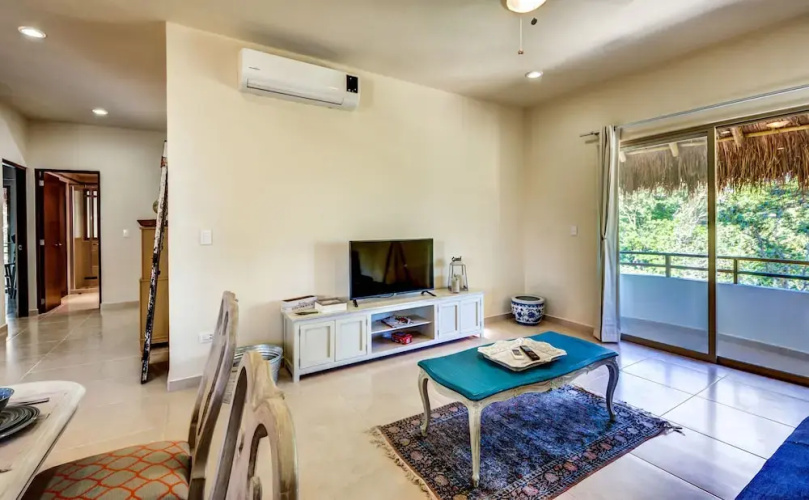 Prieta Penthouse 2 bedrooms sleeps 4