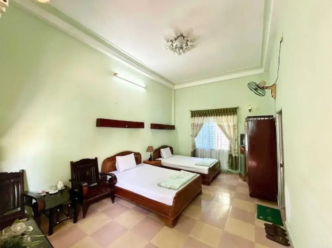 OYO 1297 Hotel Hung Lam