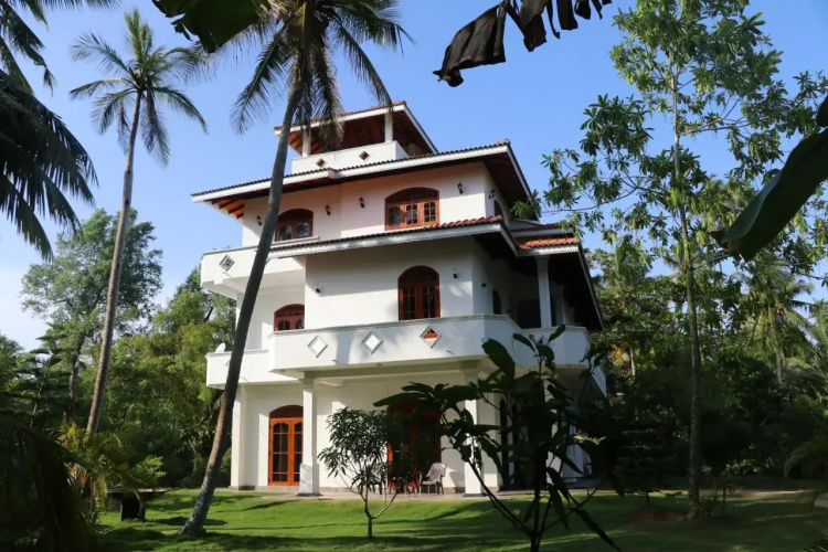 Villa Sureka
