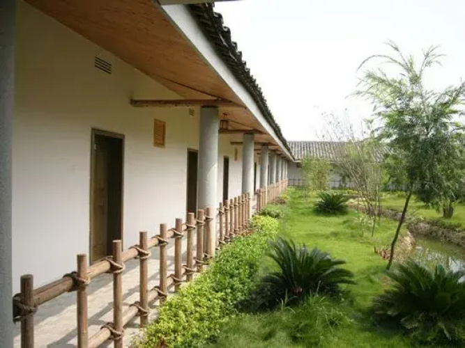 Xiangcun Dashijie Hostel