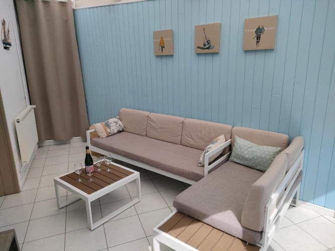 3 Bedrooms Cottage