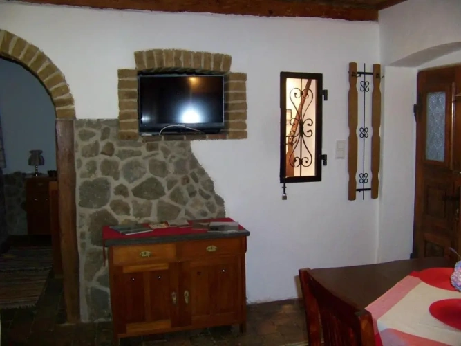 1 Bedroom Apartment with garden view